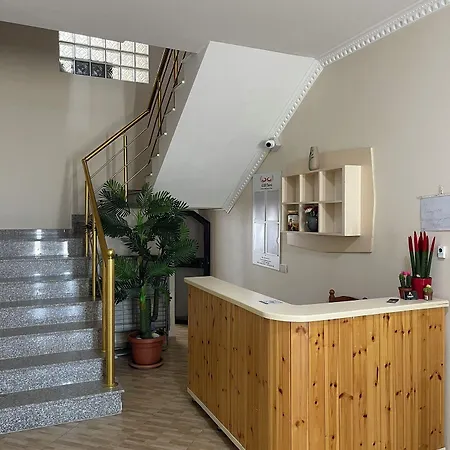 Han/Misafirhane Canary